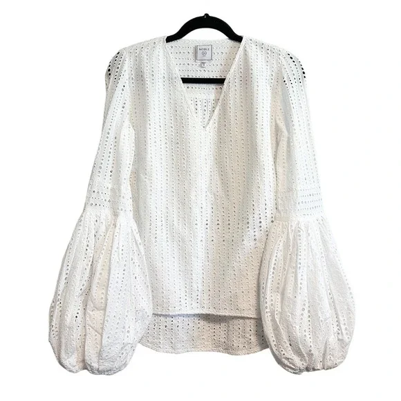 Noble 31 White Eyelet Bishop Sleeve Blouse V-Neck Cotton Size S - Picture 2 of 12